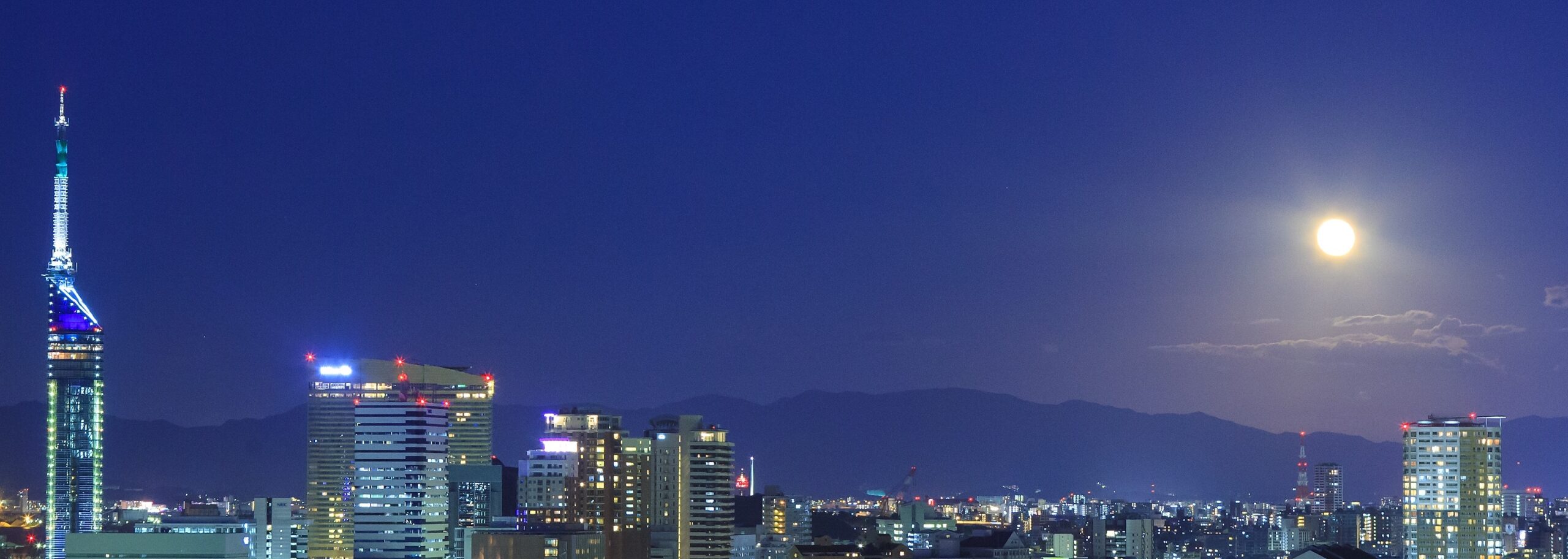 　ここからはじまる、　ＩＴで築く中小企業の未来